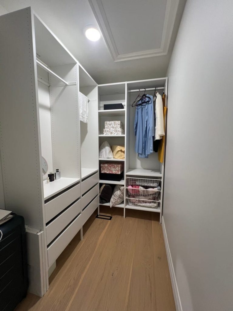 283 Hidden Trail — Walk-in closet