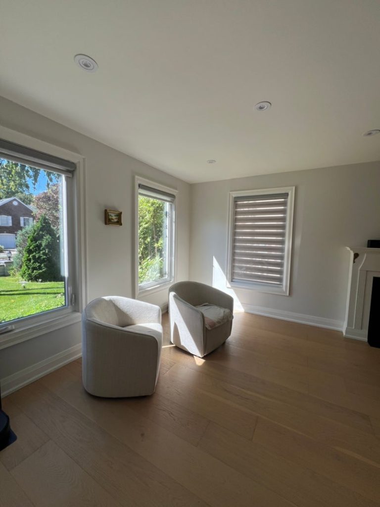 283 Hidden Trail — Sitting room with fireplace