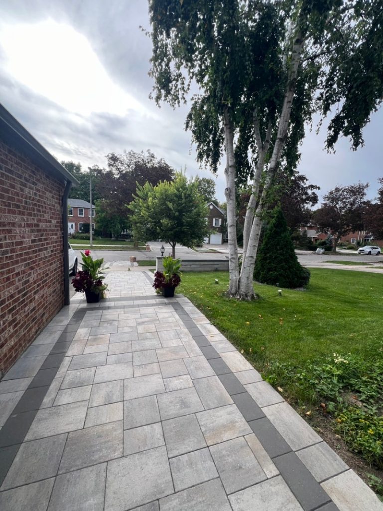 283 Hidden Trail — Front walkway and landscaping